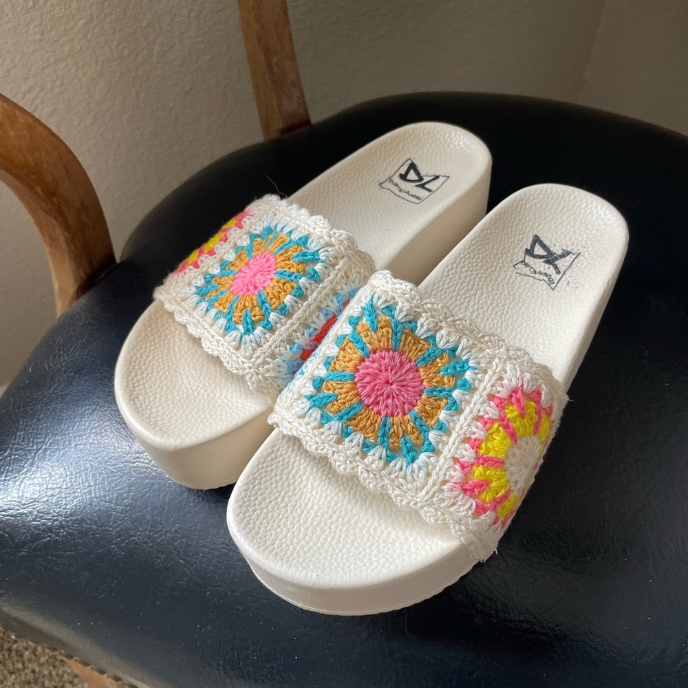 Crochet Platform Slide Sandals